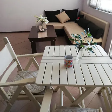 Private In Sunny House Family Complex * Misivri